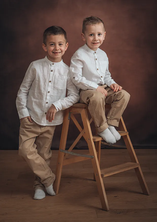 fratrie-photo-famille-studio-pont-saint-martin